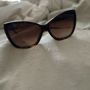 Dolce & Gabana sun glasses
